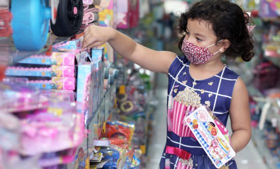 Dia das Crianças pretende levar 72% dos brasileiros às compras