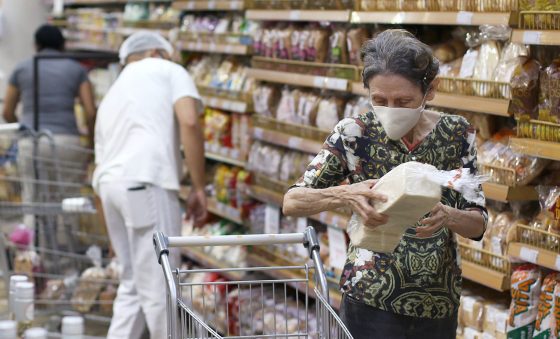 Custo da cesta básica em Fortaleza aumenta 5,64%