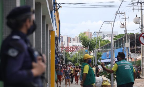 Fiscalização em bares e restaurantes será mais intensa no Ceará a partir deste sábado (12)