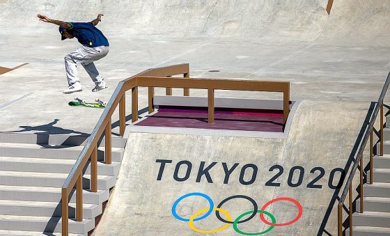 Skatista Kelvin Hoefler é prata, primeira medalha brasileira em Tóquio
